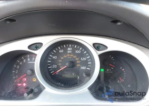 2006 Toyota Highlander z USA, uszkodzony, nr VIN JTEDD21A960136530